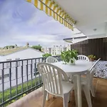 Piso Ideal Dos Con Balcón Apartamento