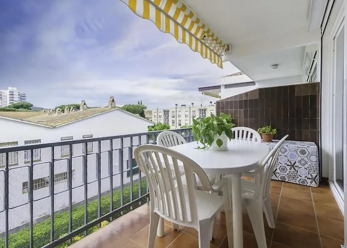 Piso Ideal Dos Con Balcon شقة